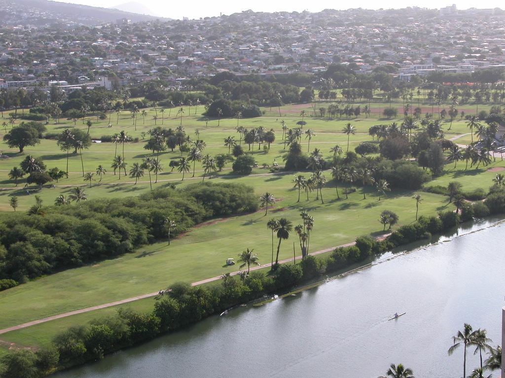 Fairway Villas Χονολουλού Εξωτερικό φωτογραφία